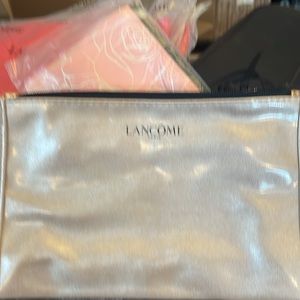 Lancôme 2 piece Cosmetic set NWT